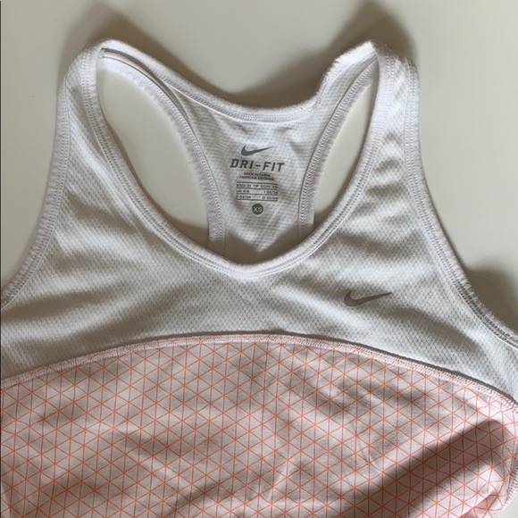 NIKE Dri-Fit Racerback Women Tank Top, size XS - Picture 6 of 9